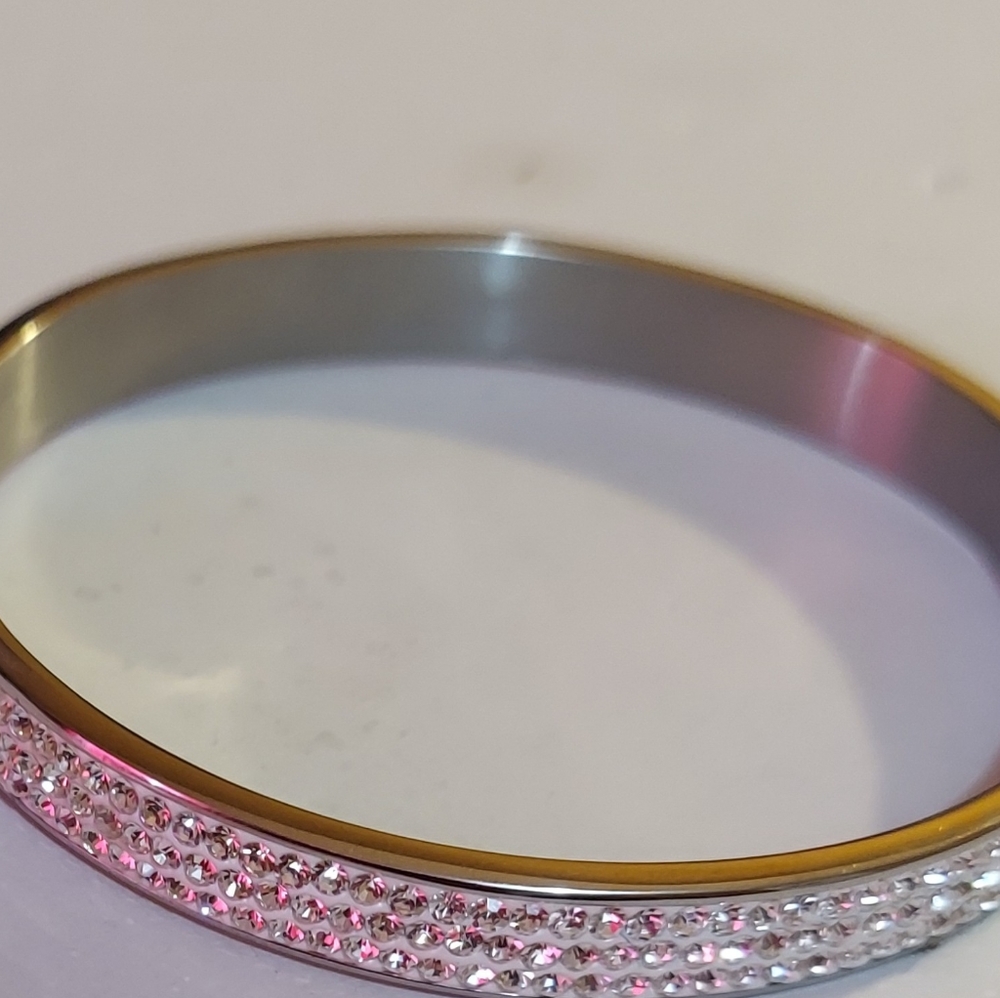 Fashion jewelry
